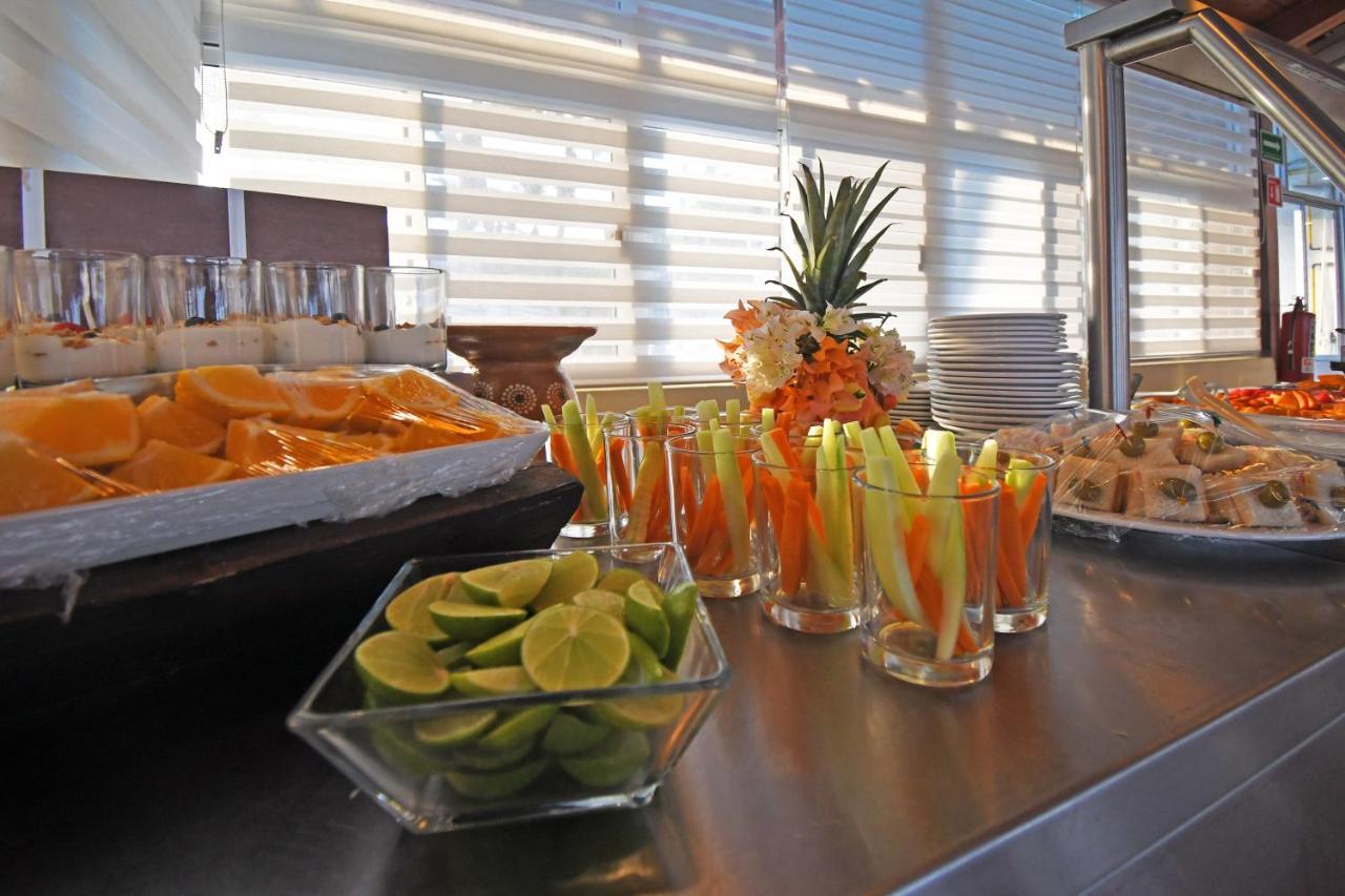 לה פז The Westmarine Waterfront Hotel מראה חיצוני תמונה