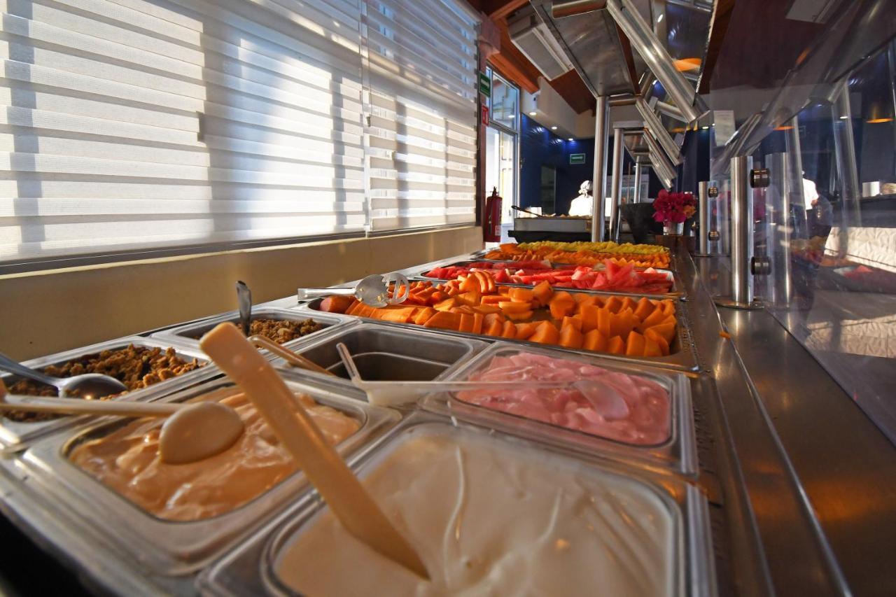 לה פז The Westmarine Waterfront Hotel מראה חיצוני תמונה