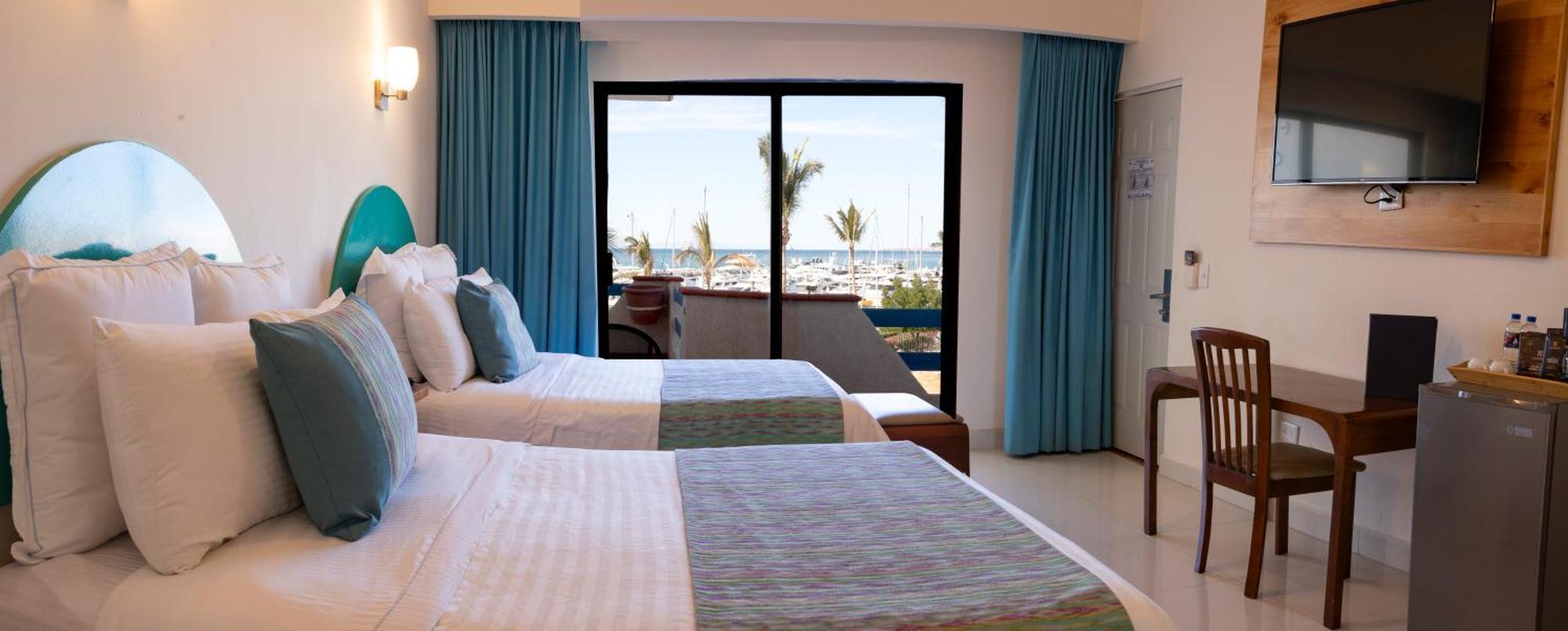 לה פז The Westmarine Waterfront Hotel מראה חיצוני תמונה